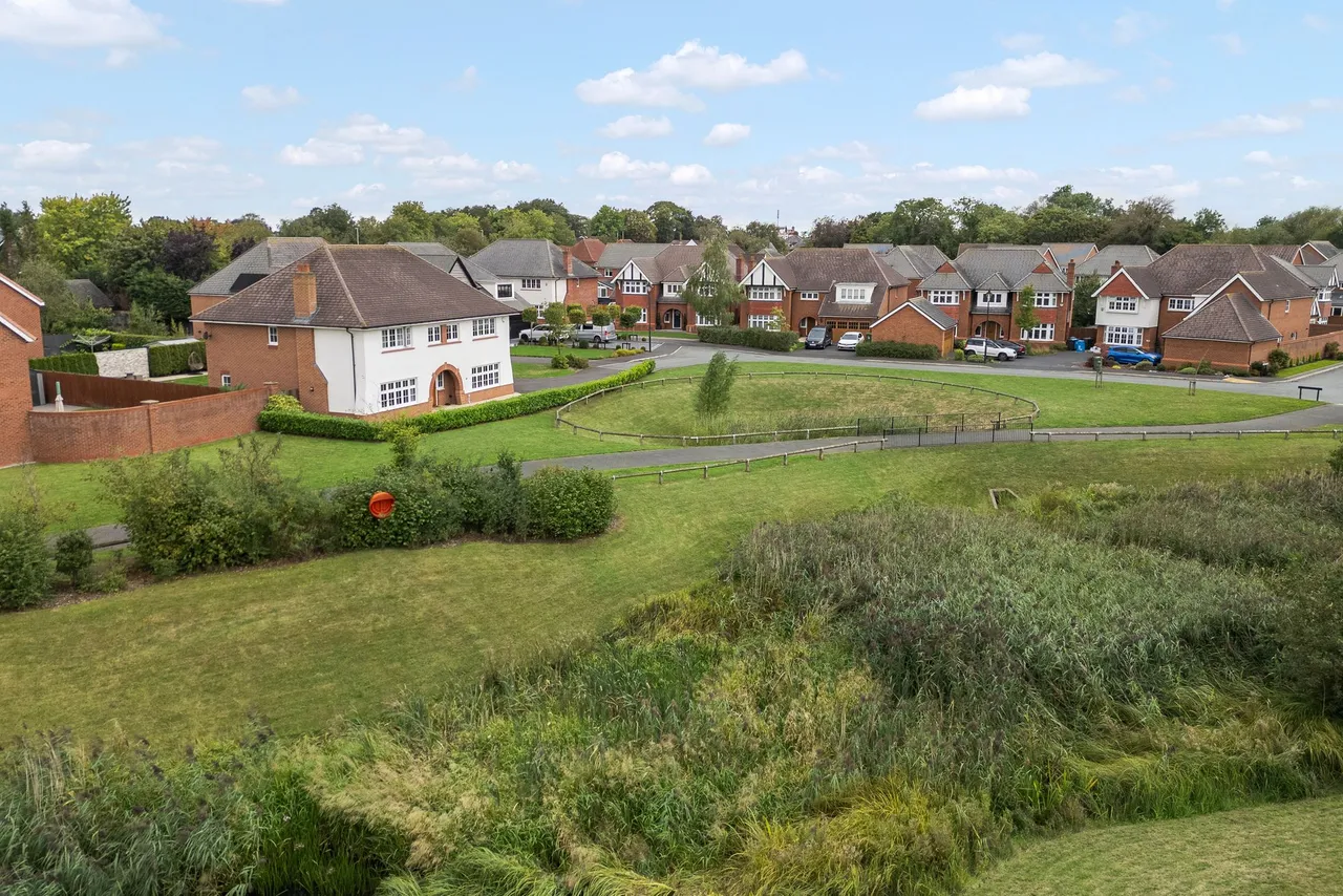 Glazebrook Lane, Widnes, WA8, photo 61