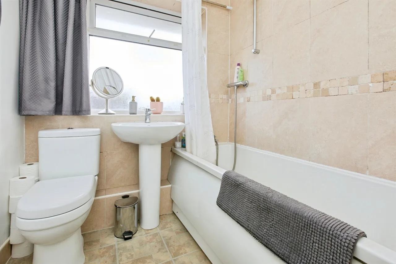 Curzon Close, Allestree, DE22, photo 17