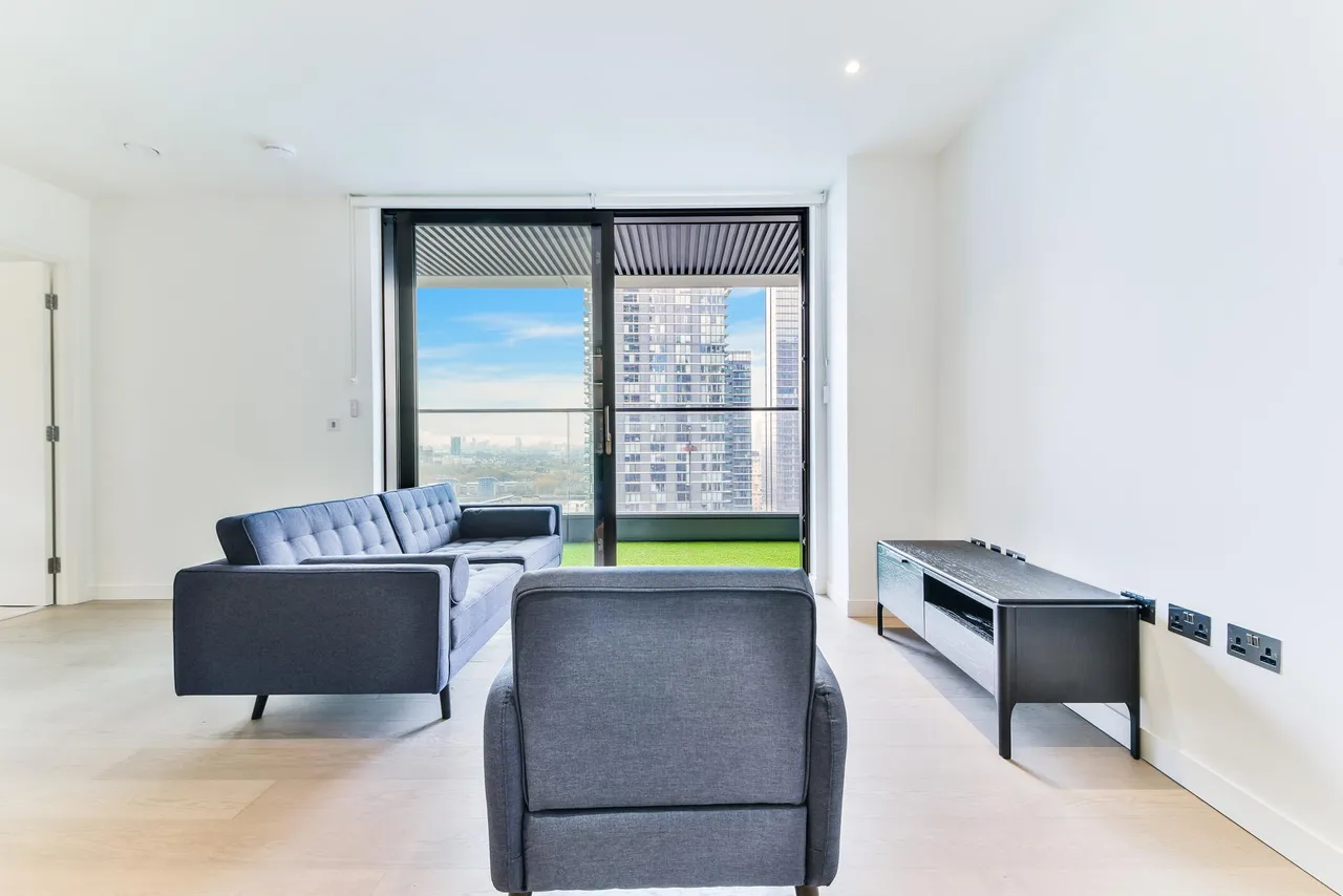 1 bed flat for sale, Wards Place, London, E14