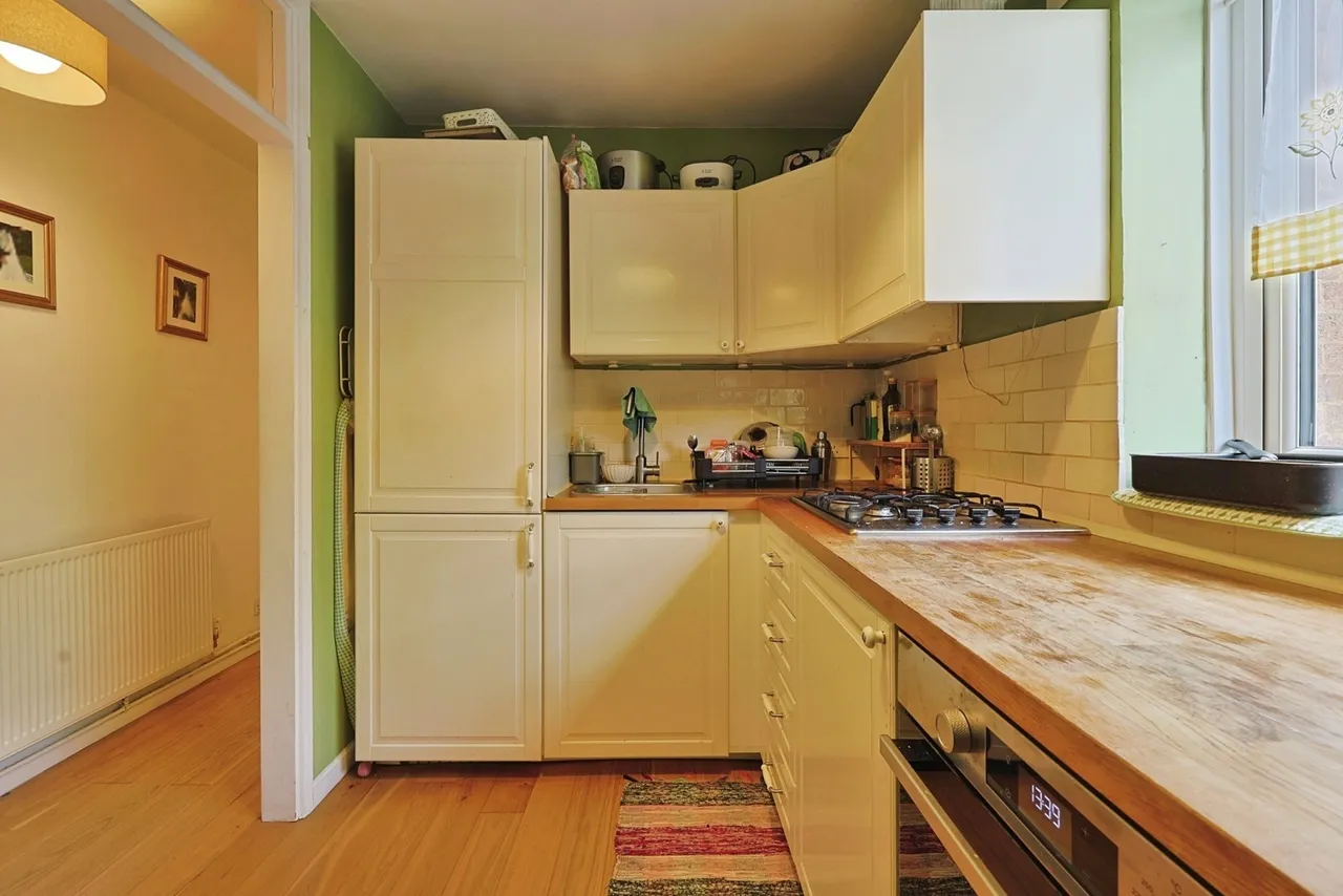 Sheepcote Lane, London, SW11, photo 7