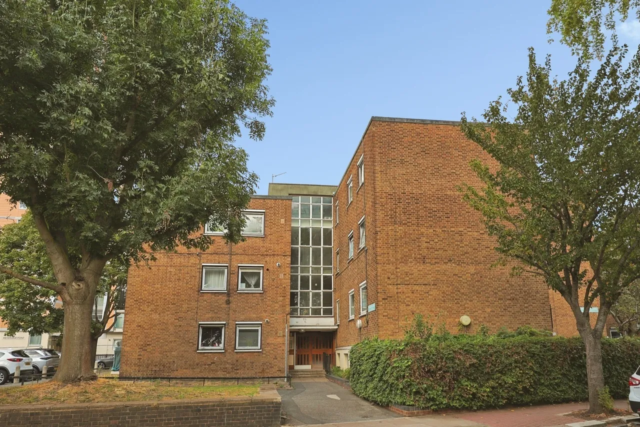 Sheepcote Lane, London, SW11, photo 11