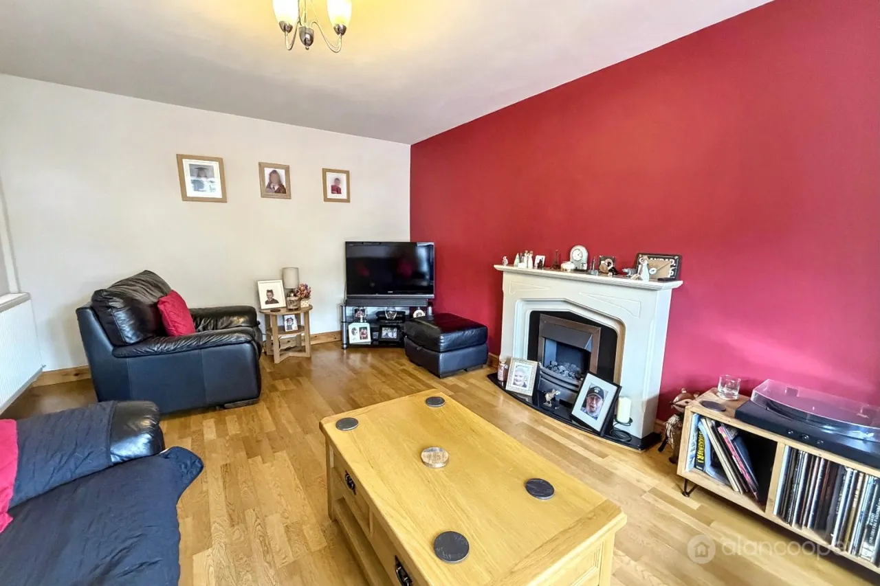 Abingdon Way, St Nicolas Park, CV11, photo 4