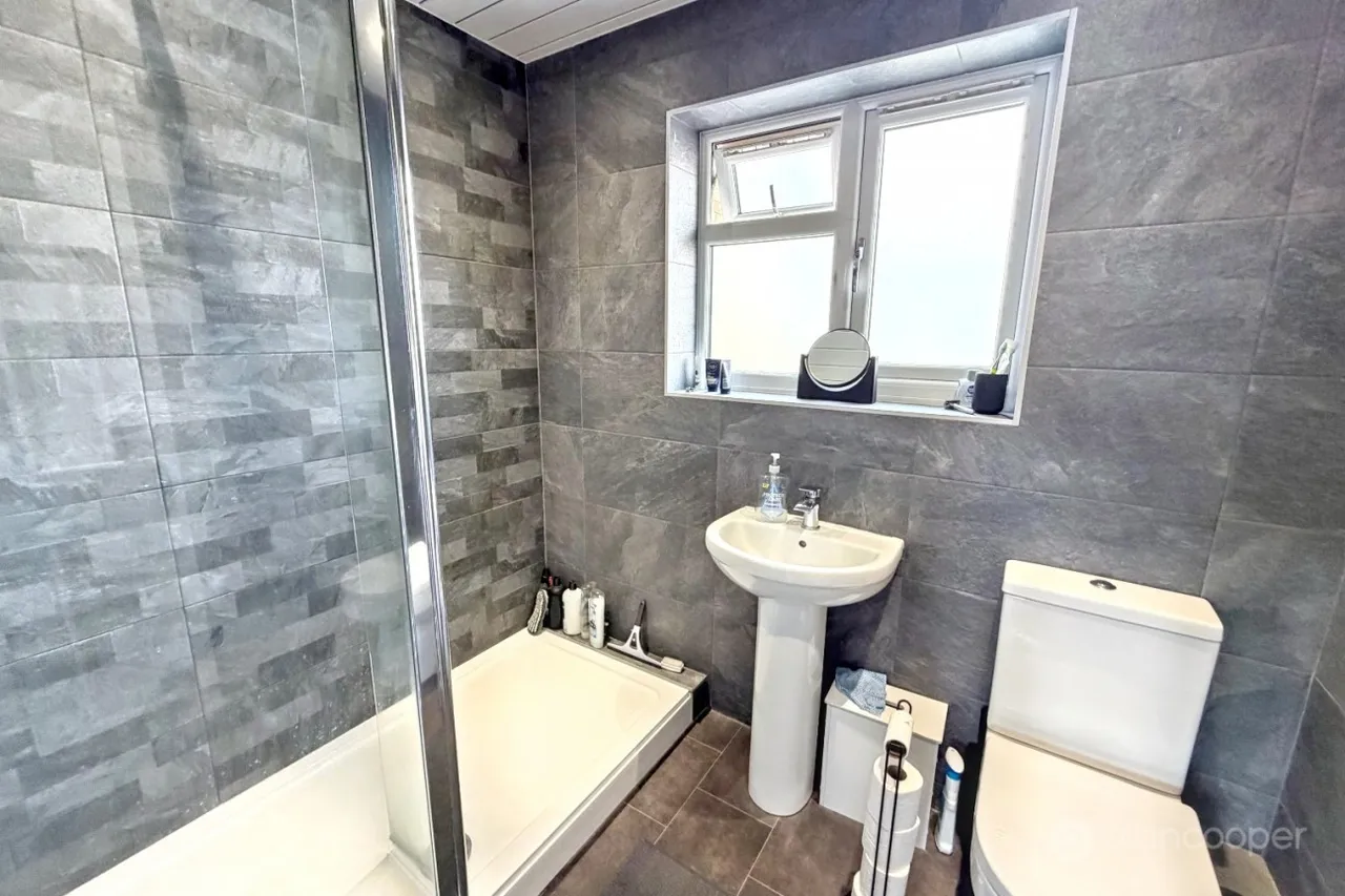 Abingdon Way, St Nicolas Park, CV11, photo 16
