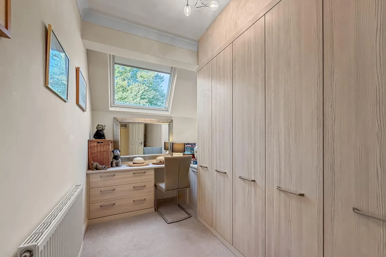 St. Margarets Road, Bowdon, WA14, photo 12