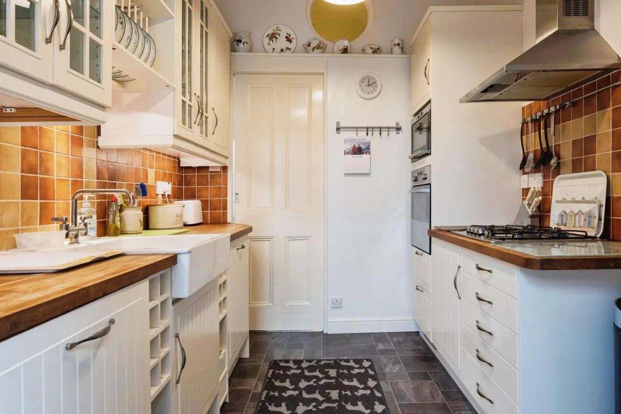 The Crescent, Filey, YO14, photo 6