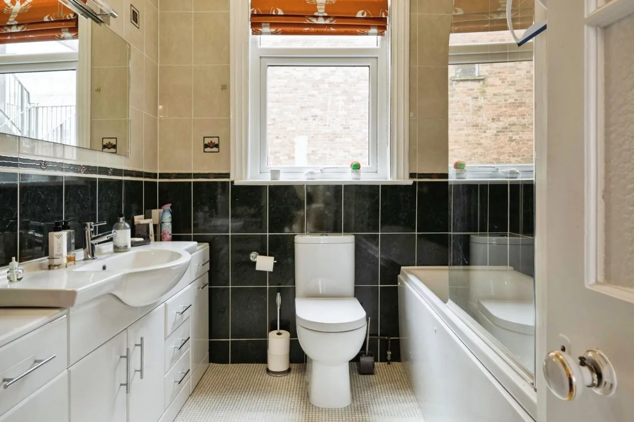 The Crescent, Filey, YO14, photo 12