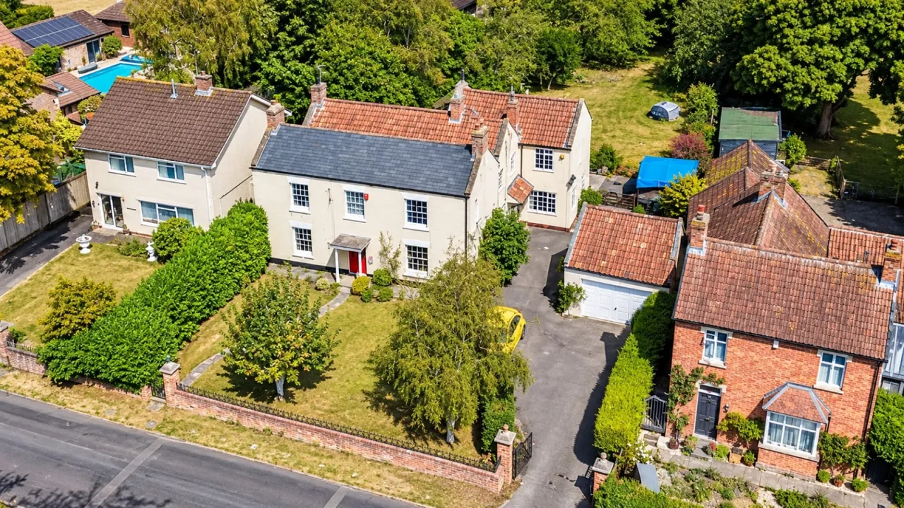Brent Street, Brent Knoll, TA9, photo 32