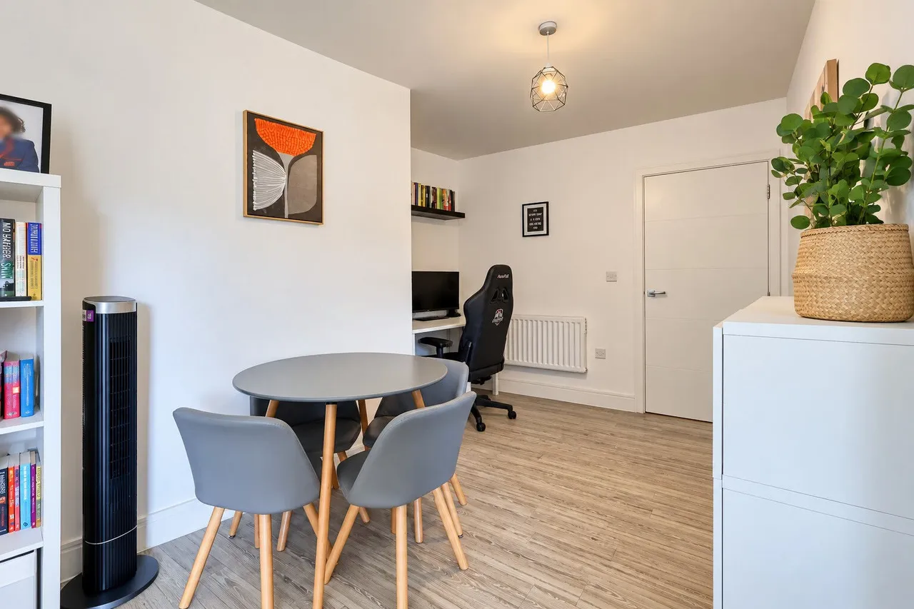 Rutland Street, High Wycombe, HP11, photo 5