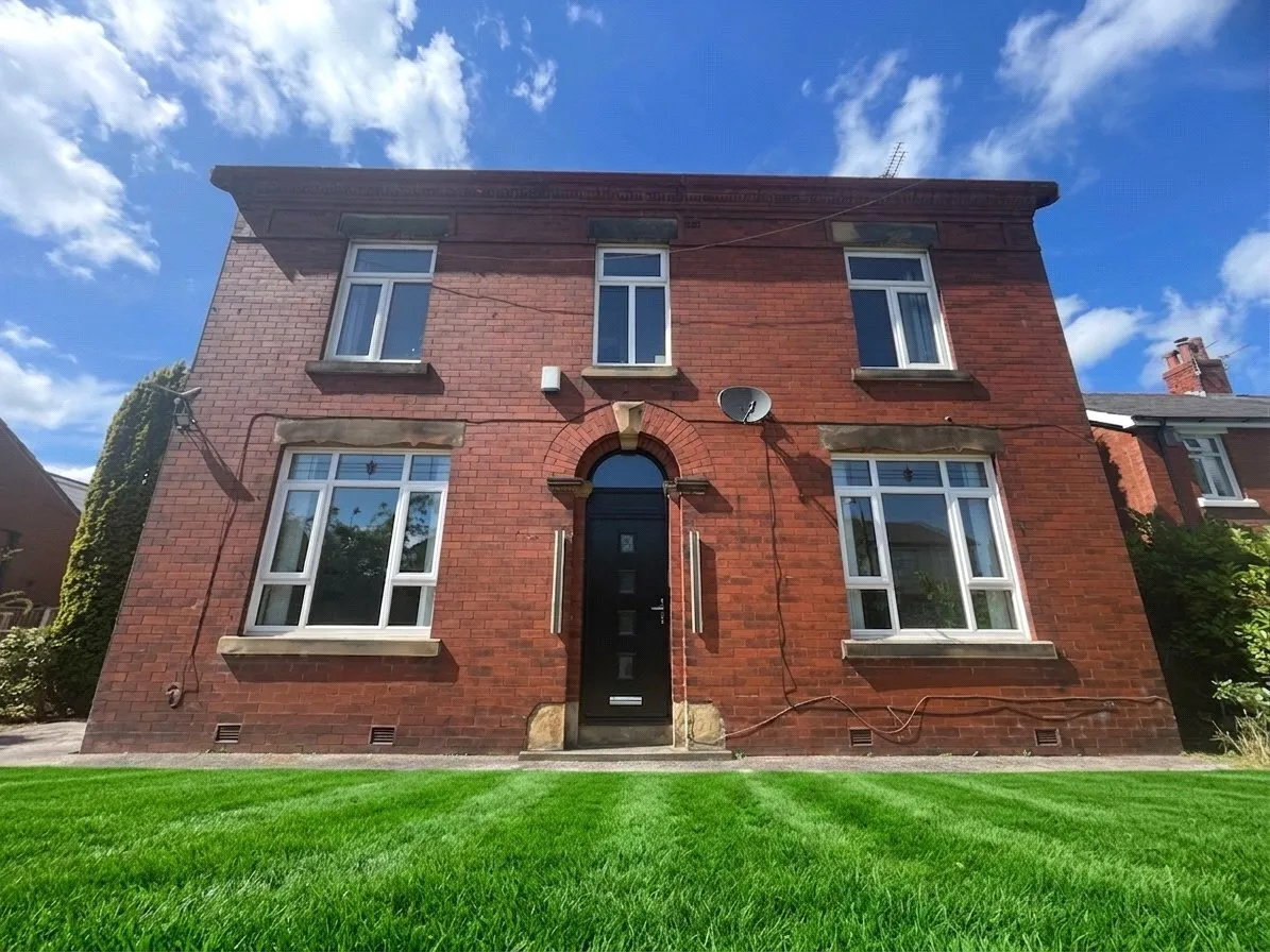 Lambert Road, Ribbleton, PR2, photo 23