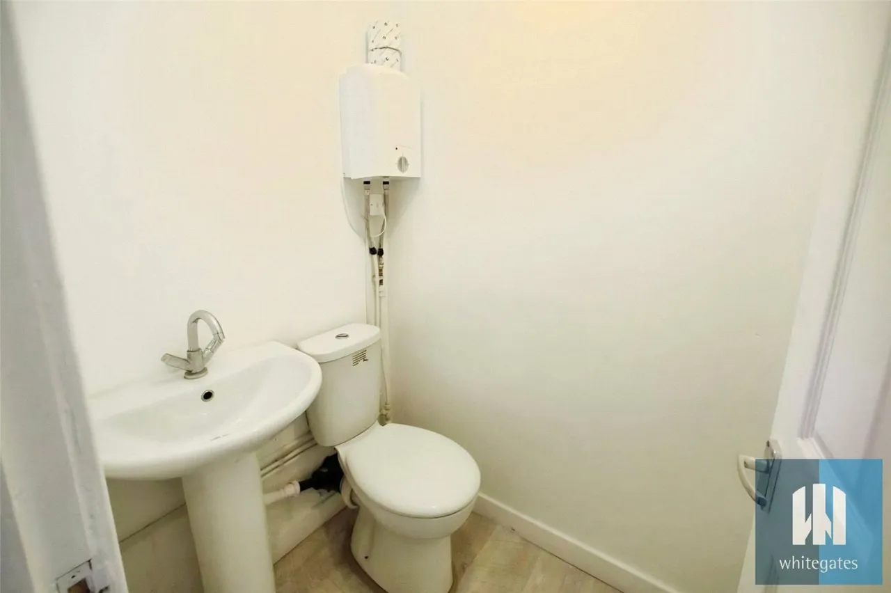 Manchester Road, Linthwaite, HD7, photo 5