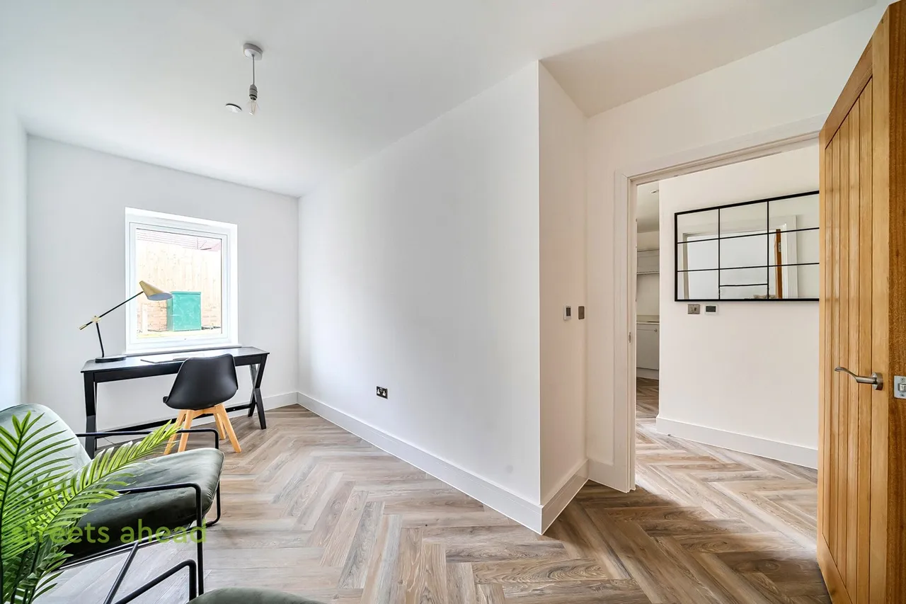 Fairoak Close, Kenley, CR8, photo 10