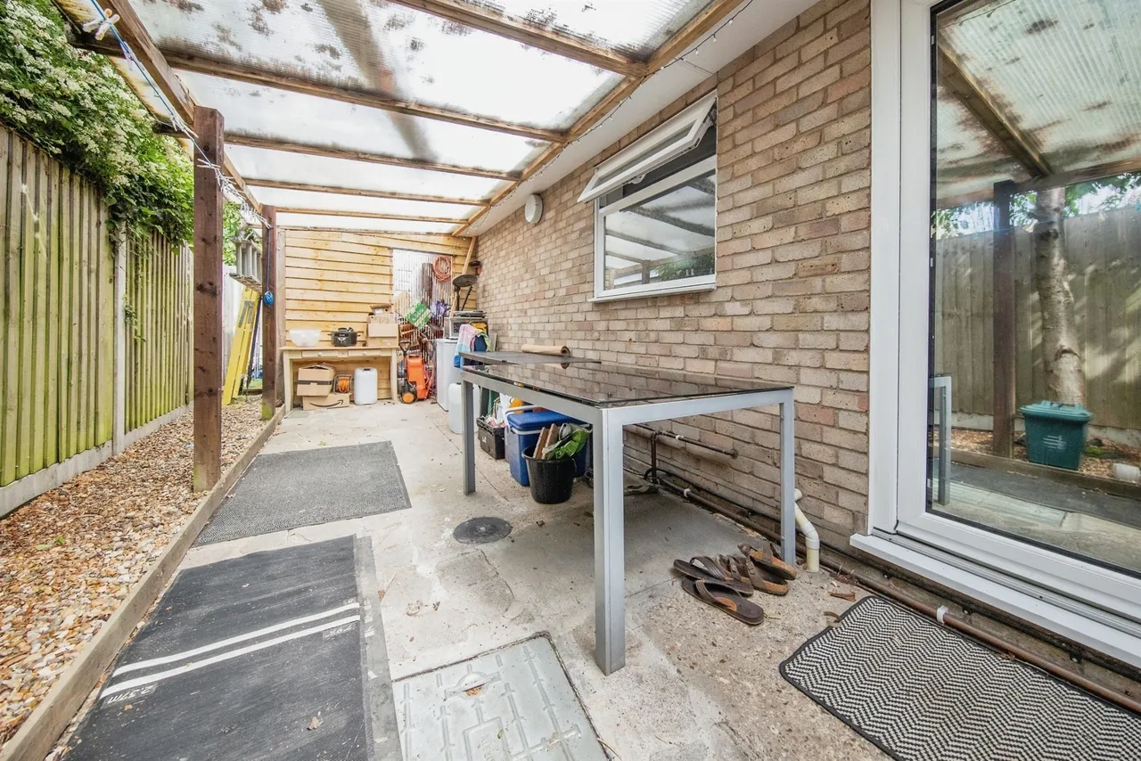 Salary Close, Parsons Heath, COLCHESTER, photo 12