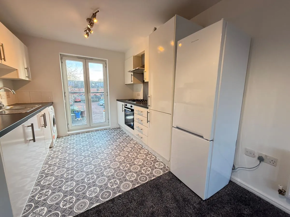 Alban Street, New Broughton, M7, photo 16