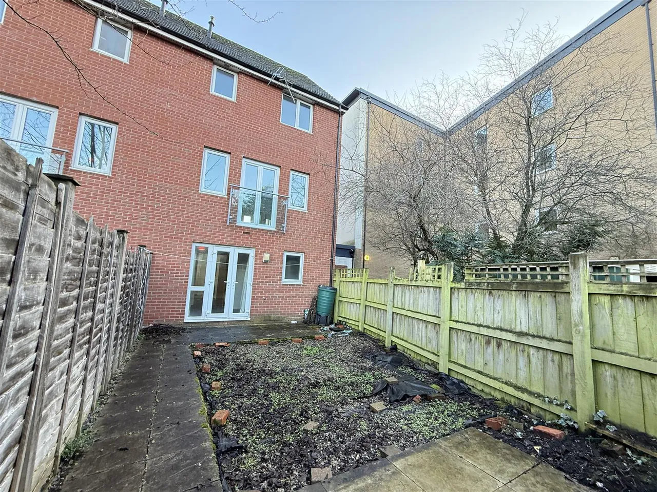 Alban Street, New Broughton, M7, photo 11