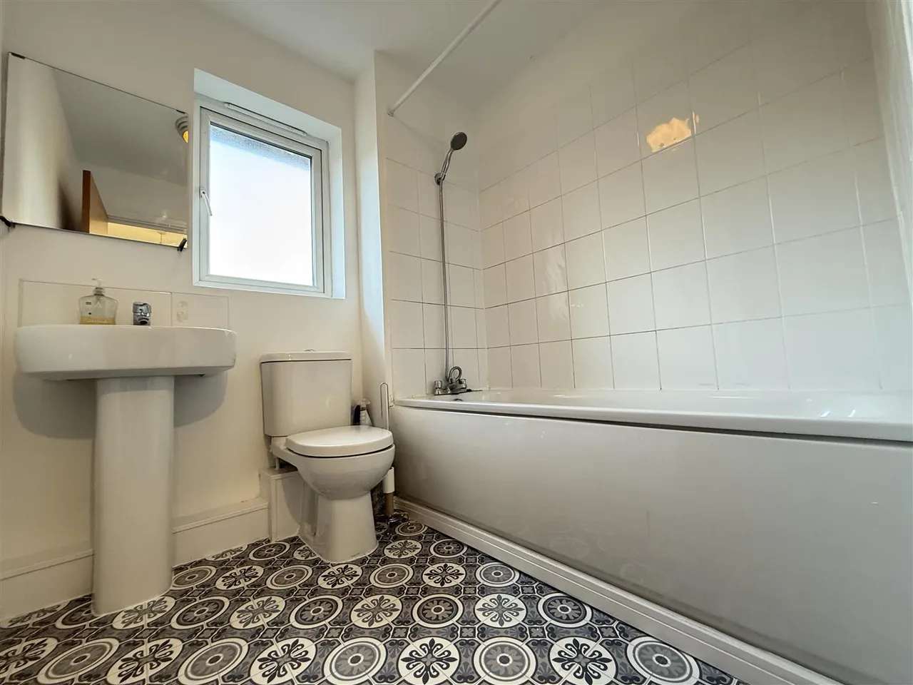 Alban Street, New Broughton, M7, photo 7