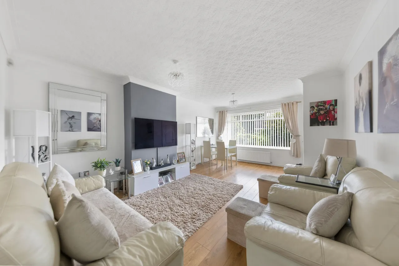 Campbell Crescent, Great Sankey, Warrington, WA5 3DA, photo 2