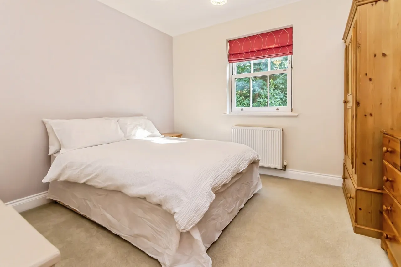 Oakfield, Hawkhurst, TN18, photo 13