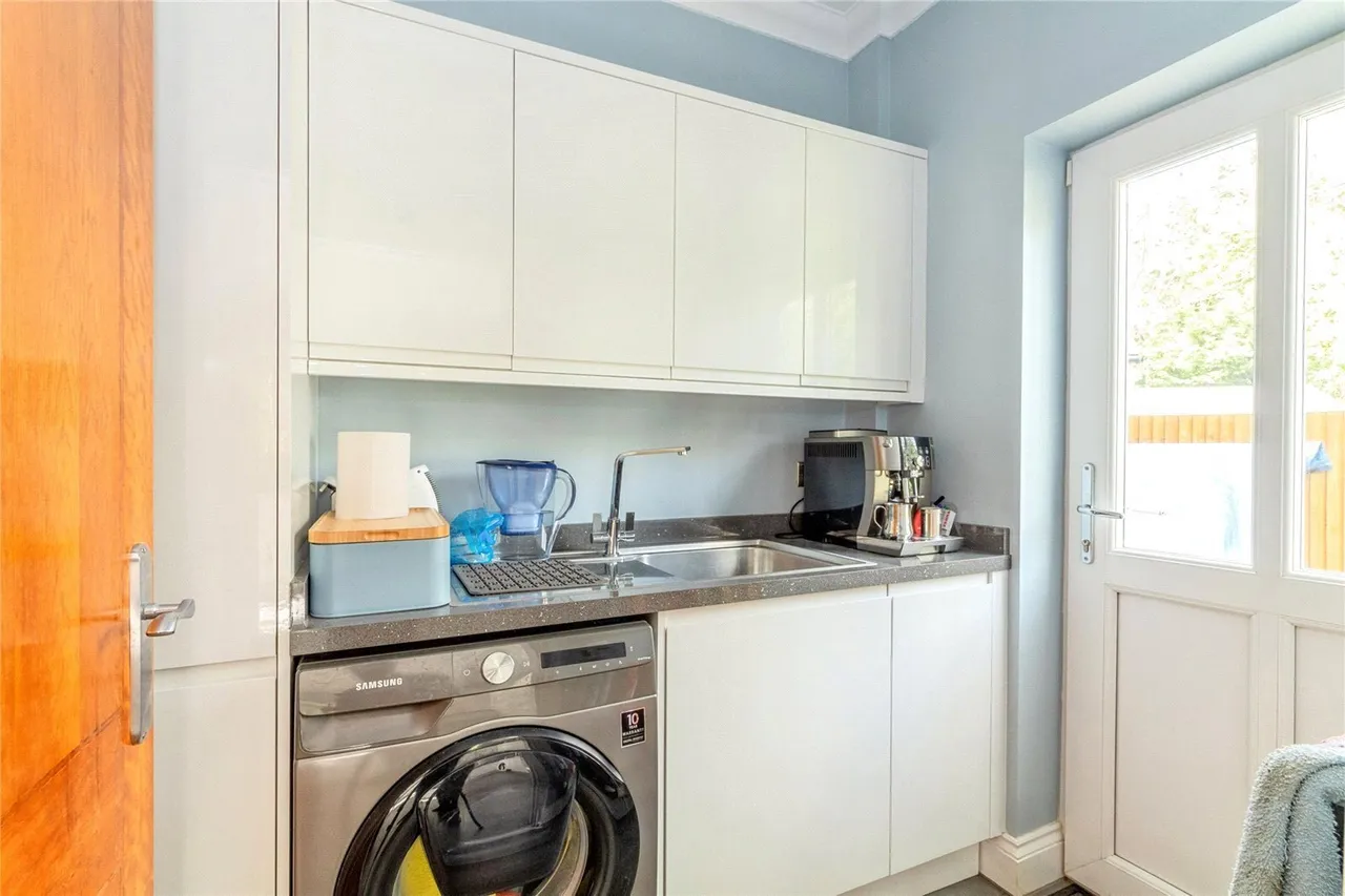 Oakfield, Hawkhurst, TN18, photo 15