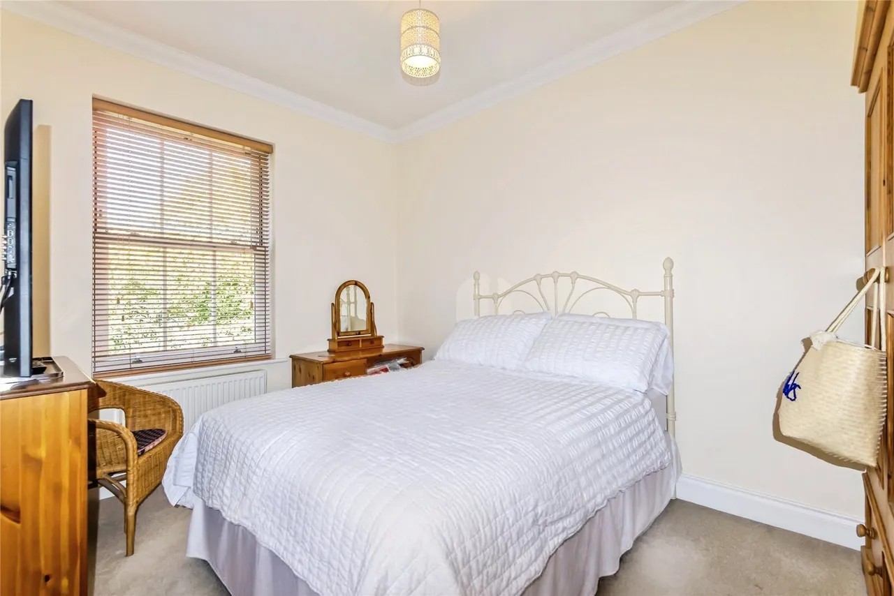 Oakfield, Hawkhurst, TN18, photo 9