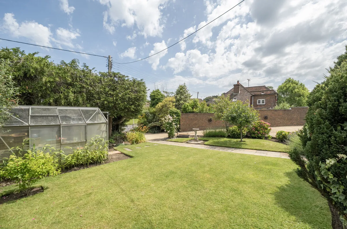 Cootham, RH20 4JU, photo 10