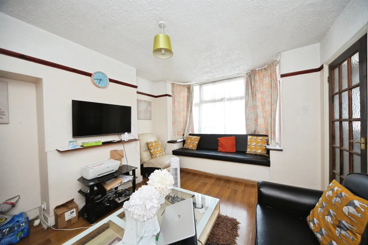 Connaught Road, Luton, LU4, photo 5
