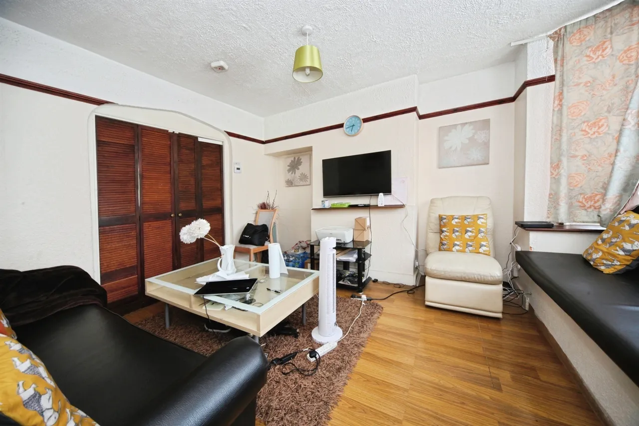 Connaught Road, Luton, LU4, photo 4