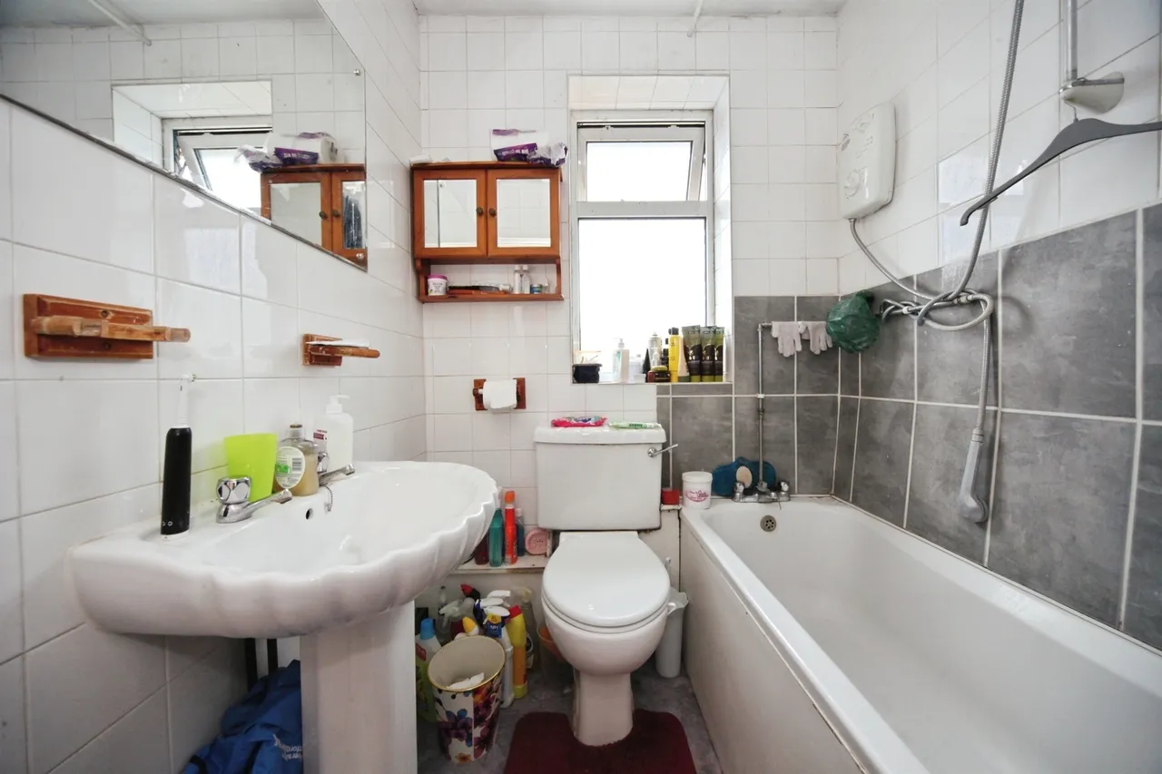 Connaught Road, Luton, LU4, photo 8