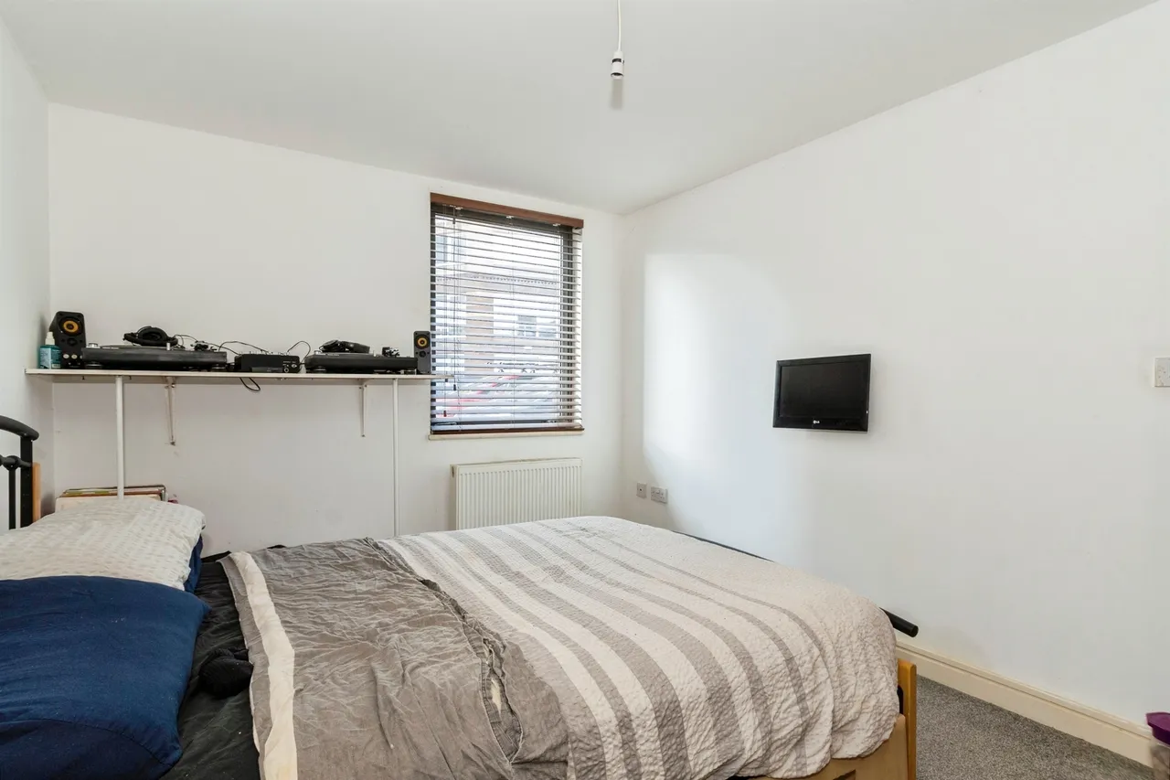Ebrington Street, Plymouth, photo 9