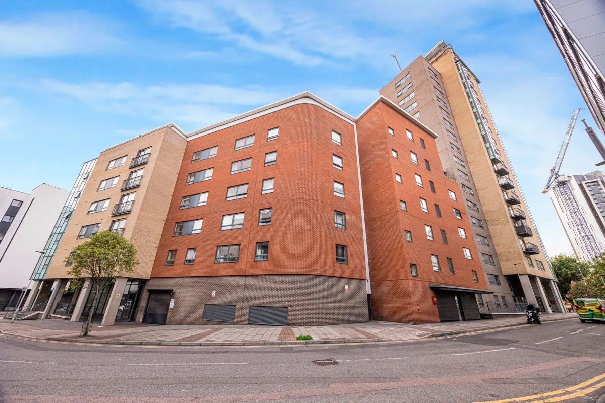 Cam Road, London, E15, photo 10
