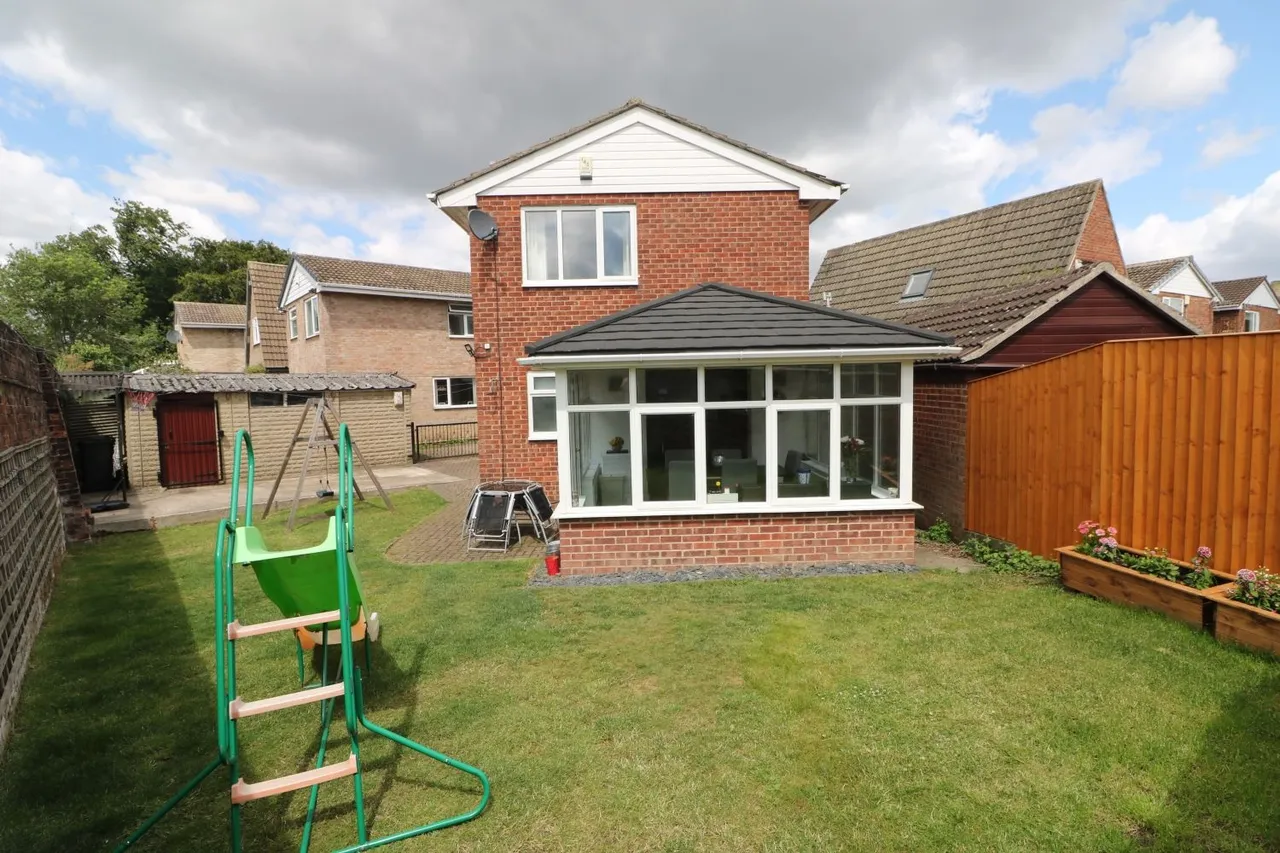Kirkstone Drive, Gomersal, BD19, photo 18