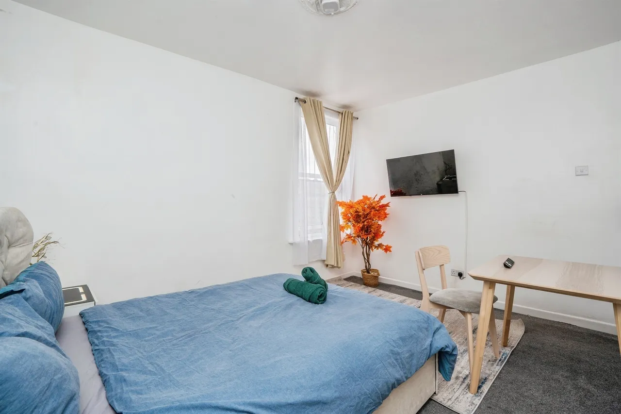 Mayhall Road, Portsmouth, PO3, photo 12