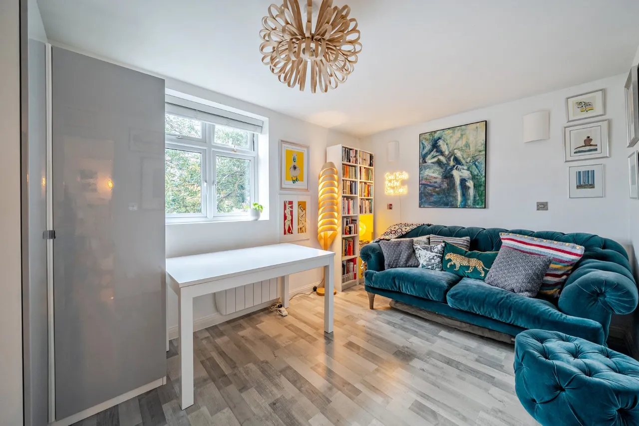 The Borough, Farnham, GU9, photo 5
