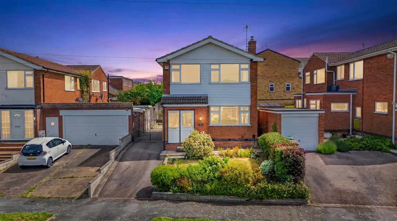3 bed house for sale, Tiverton Road, Loughborough
