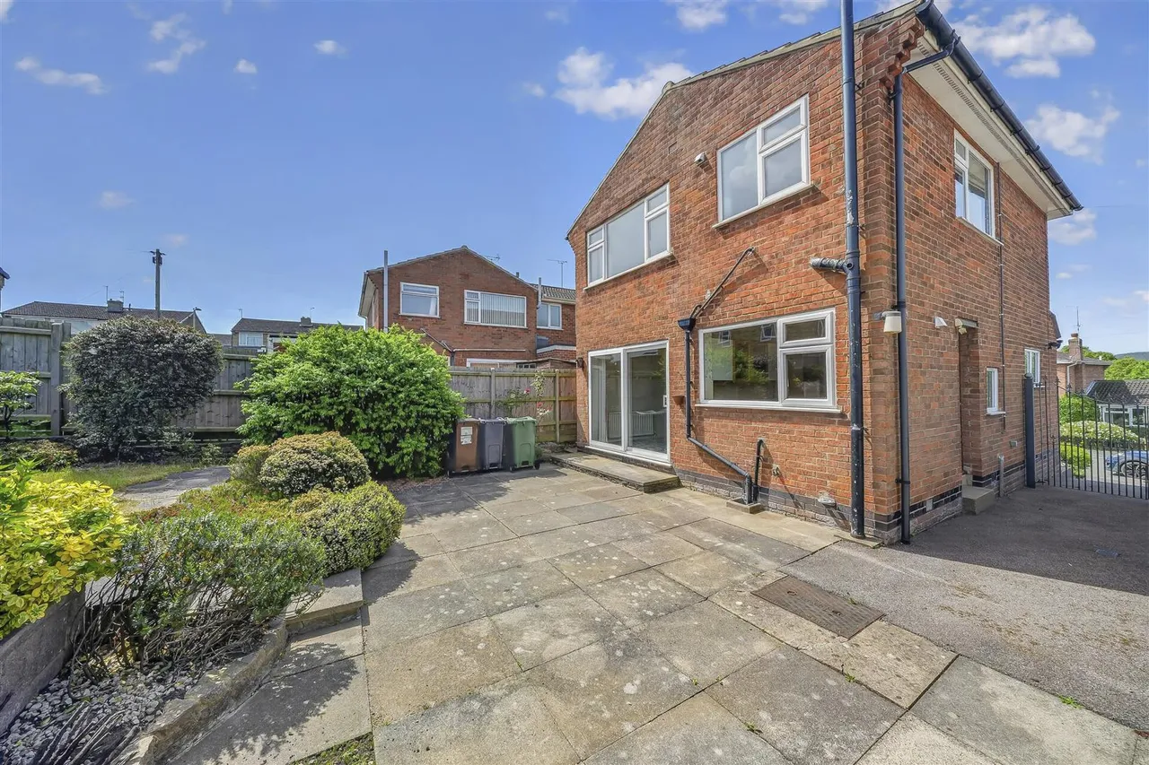Tiverton Road, Loughborough, photo 24