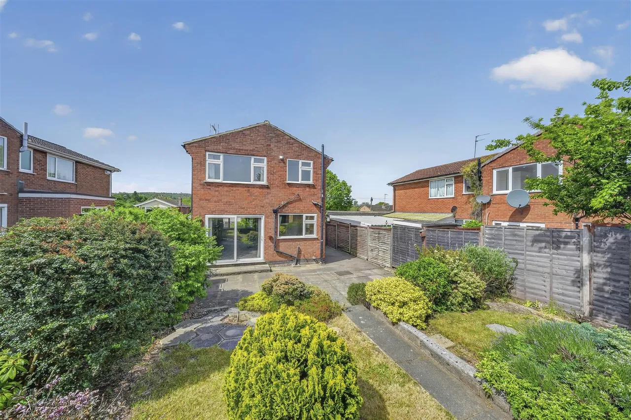 Tiverton Road, Loughborough, photo 23