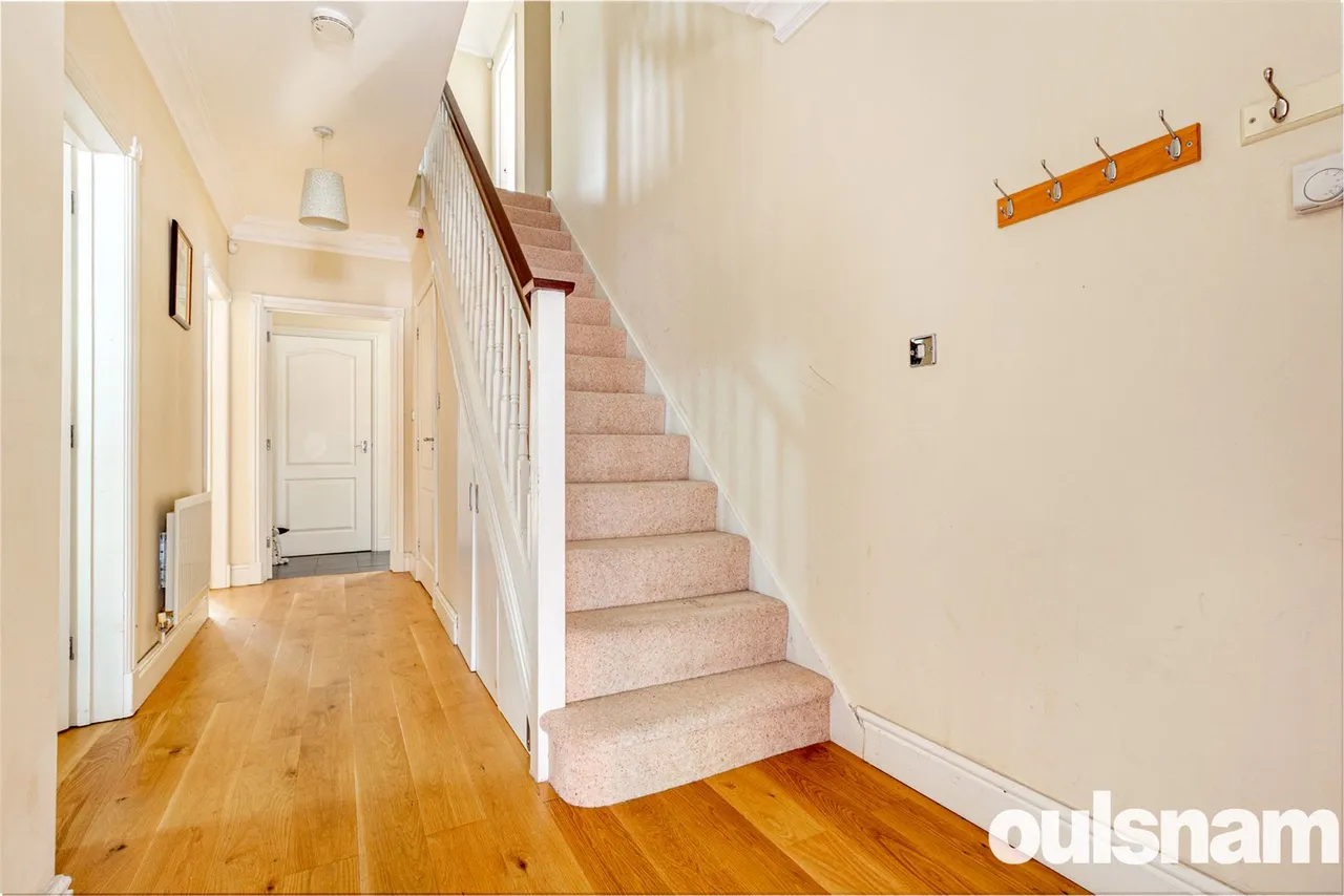 Middlepark Drive, Northfield, Birmingham, West Midlands, B31 2FL, photo 6