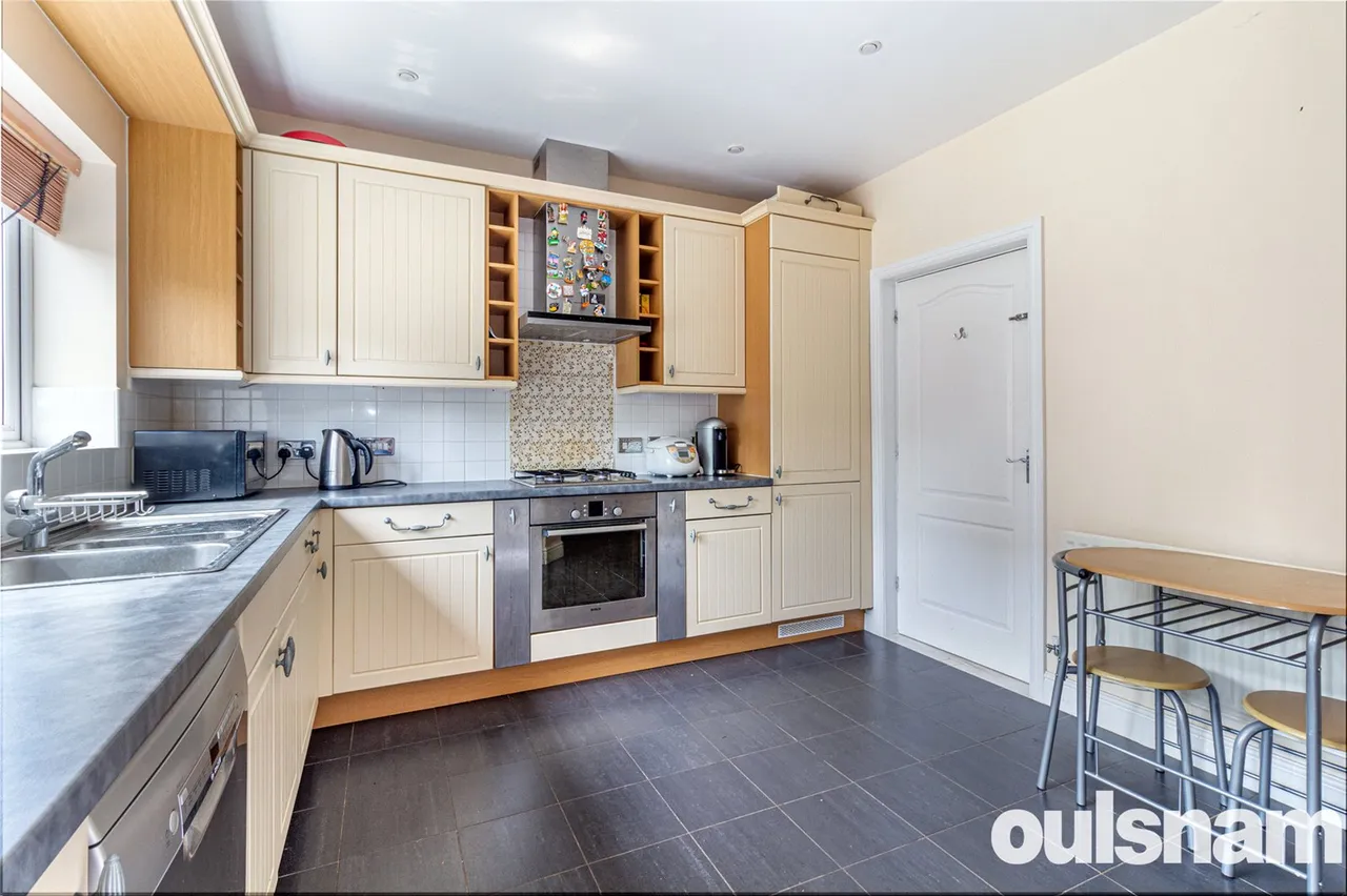 Middlepark Drive, Northfield, Birmingham, West Midlands, B31 2FL, photo 8