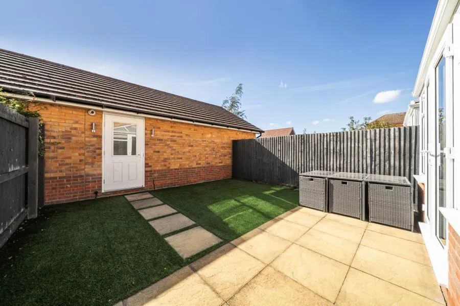 Miles East, Harwell, OX11, photo 5