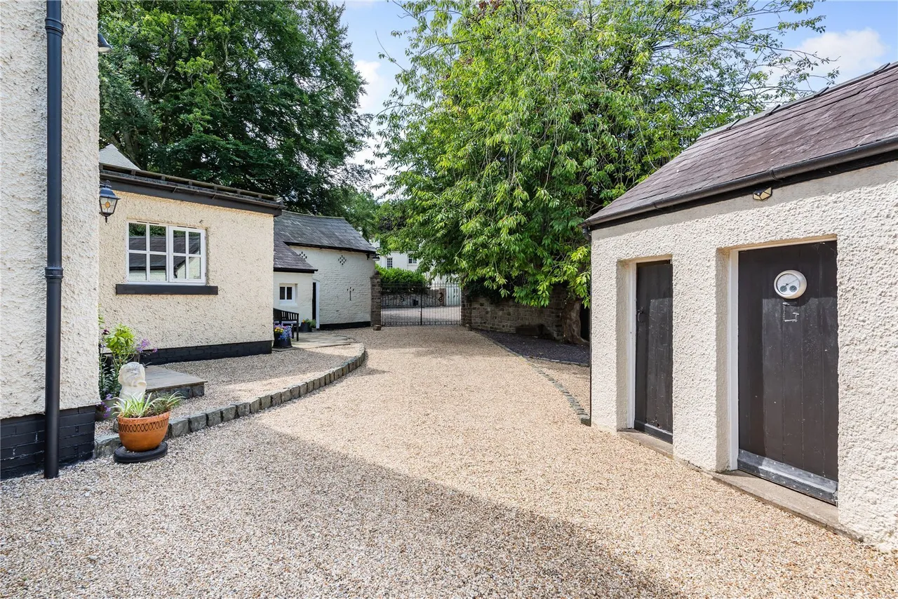 Springfield Lane, Marford, LL12, photo 23