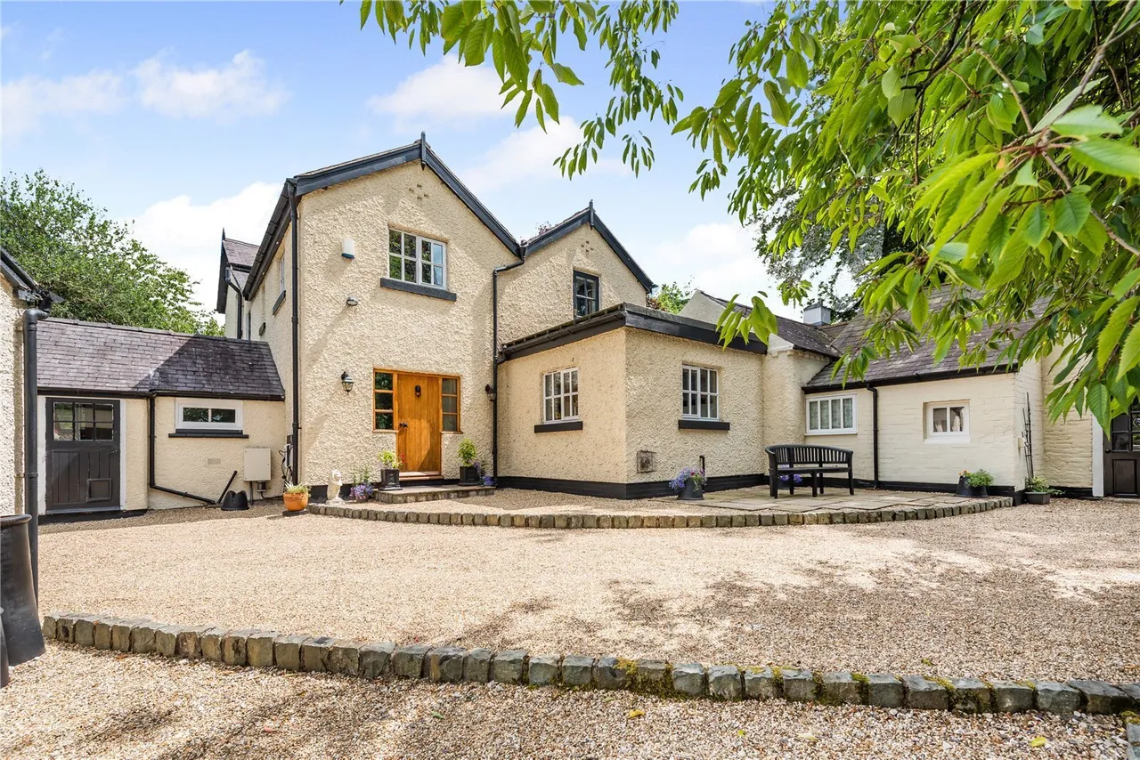 Springfield Lane, Marford, LL12, photo 22