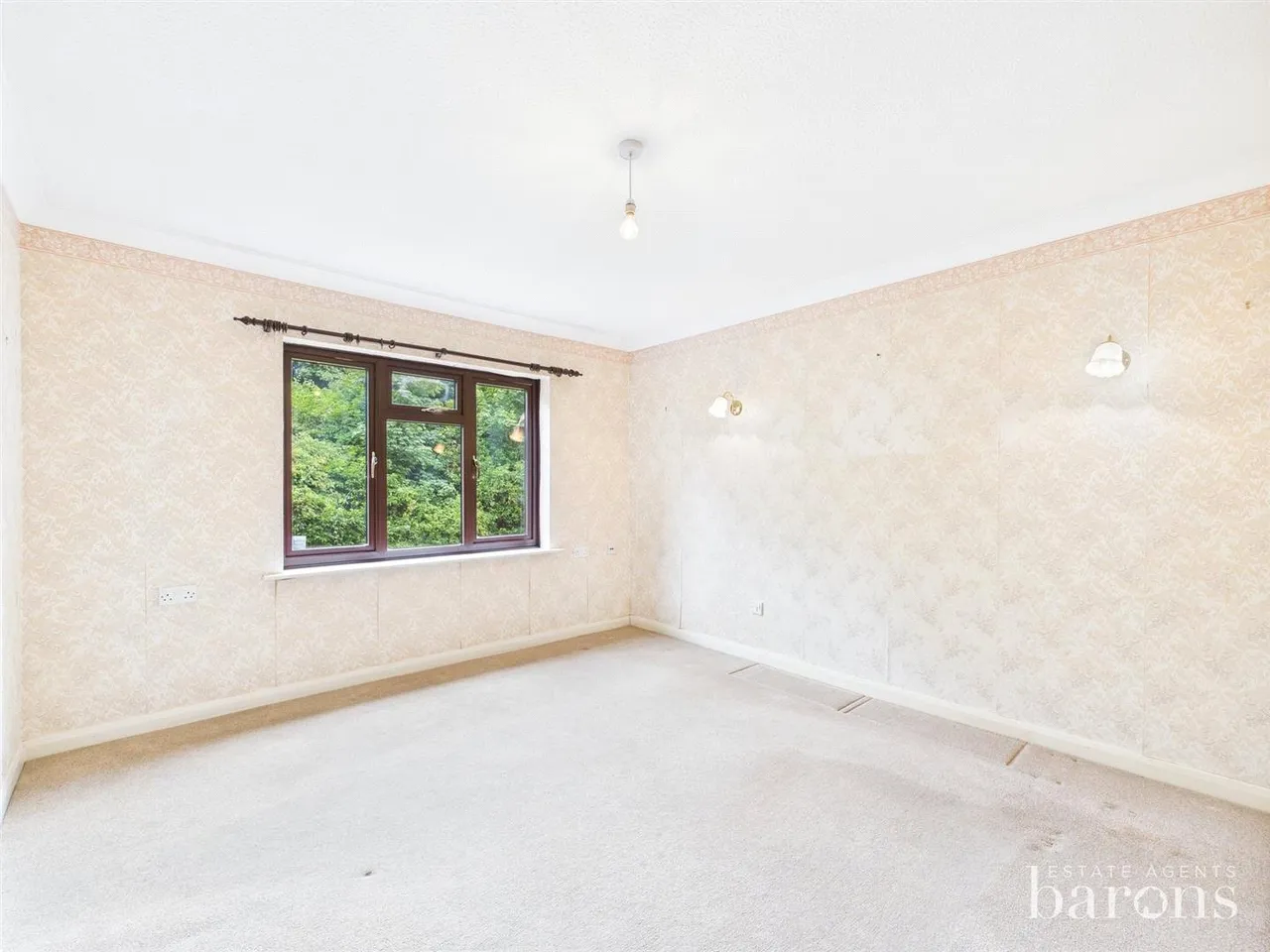 Gershwin Court, Basingstoke, RG22, photo 4