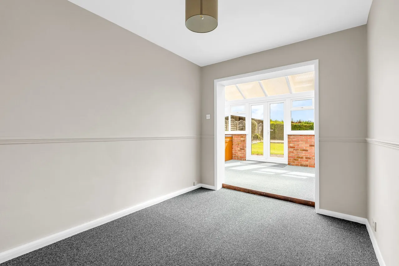 Cozens Road, WARE, Ware, SG12 7HJ, photo 10