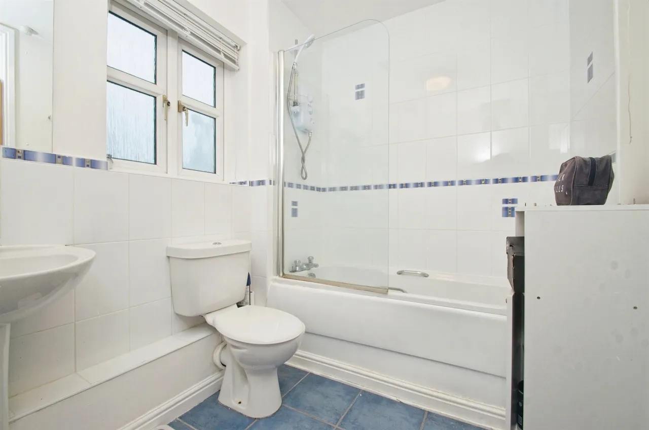 Woodruff Way, Cardiff, CF14, photo 11