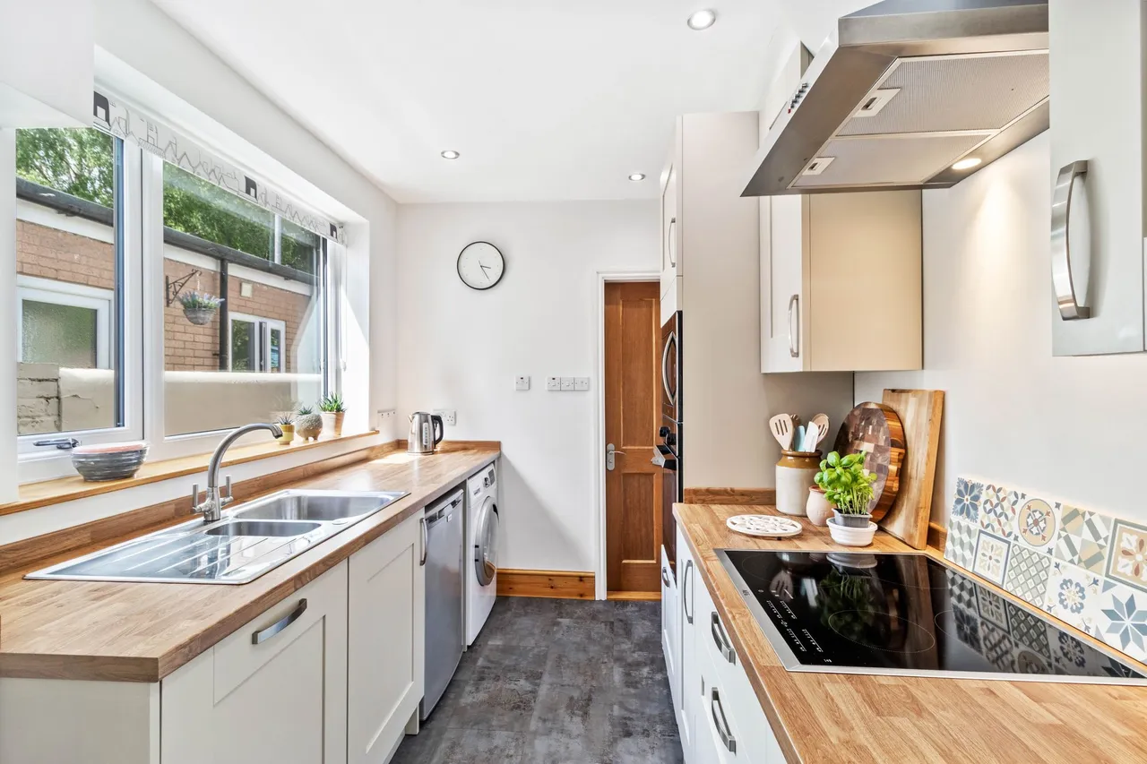 Frederick Street, Warrington, Warrington, WA4 1HX, photo 5