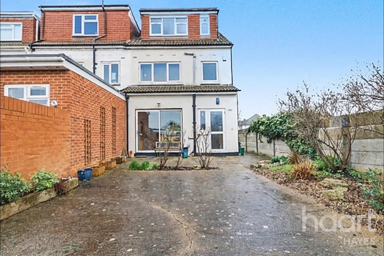 Gledwood Drive, Hayes, UB4, photo 14