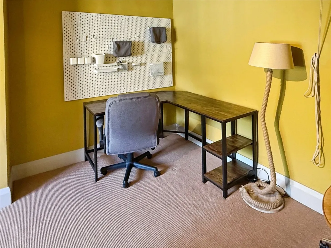 Robin Lane, Dewsbury, WF13, photo 13