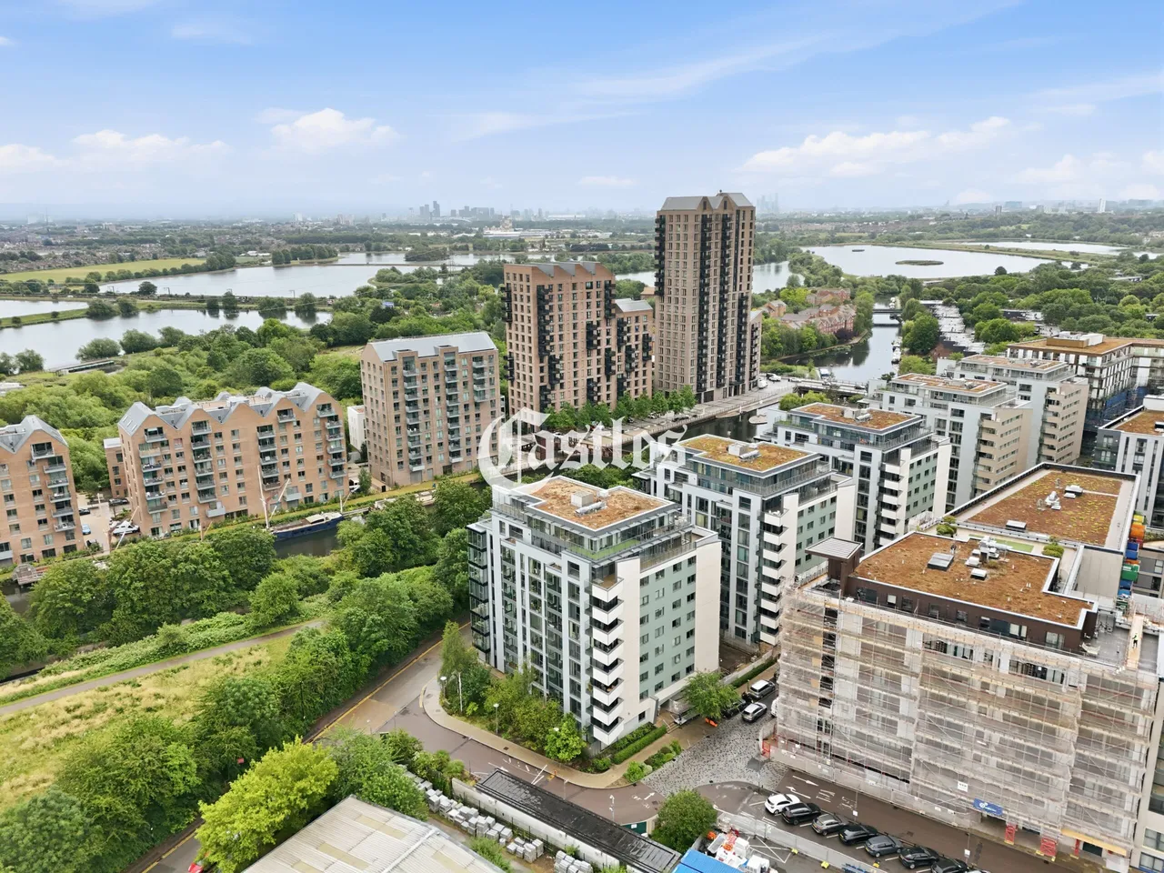 Waterside Way, Tottenham Hale, N17, photo 2