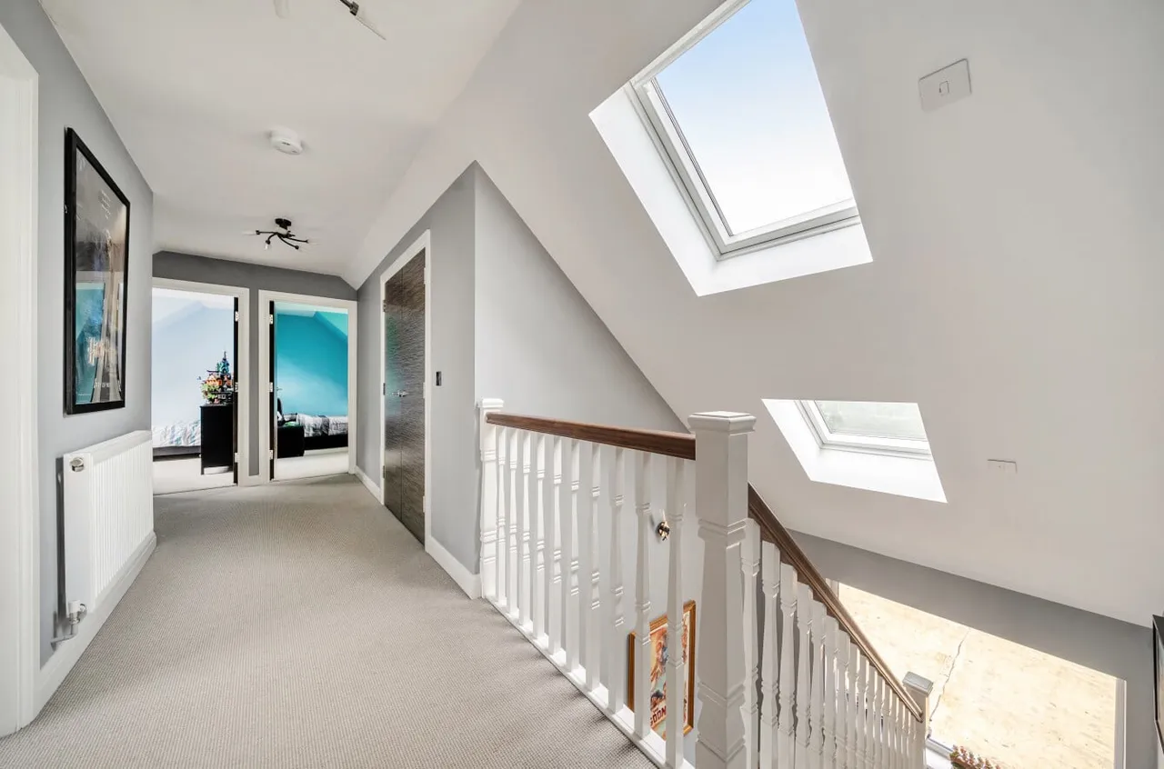 Durfold Wood, Plaistow, RH14, photo 8