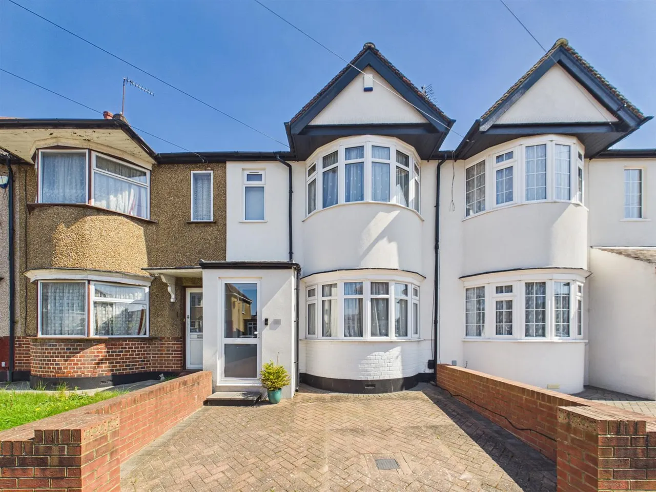 2 bed property for sale — Shaldon Drive, Ruislip, HA4 0UJ