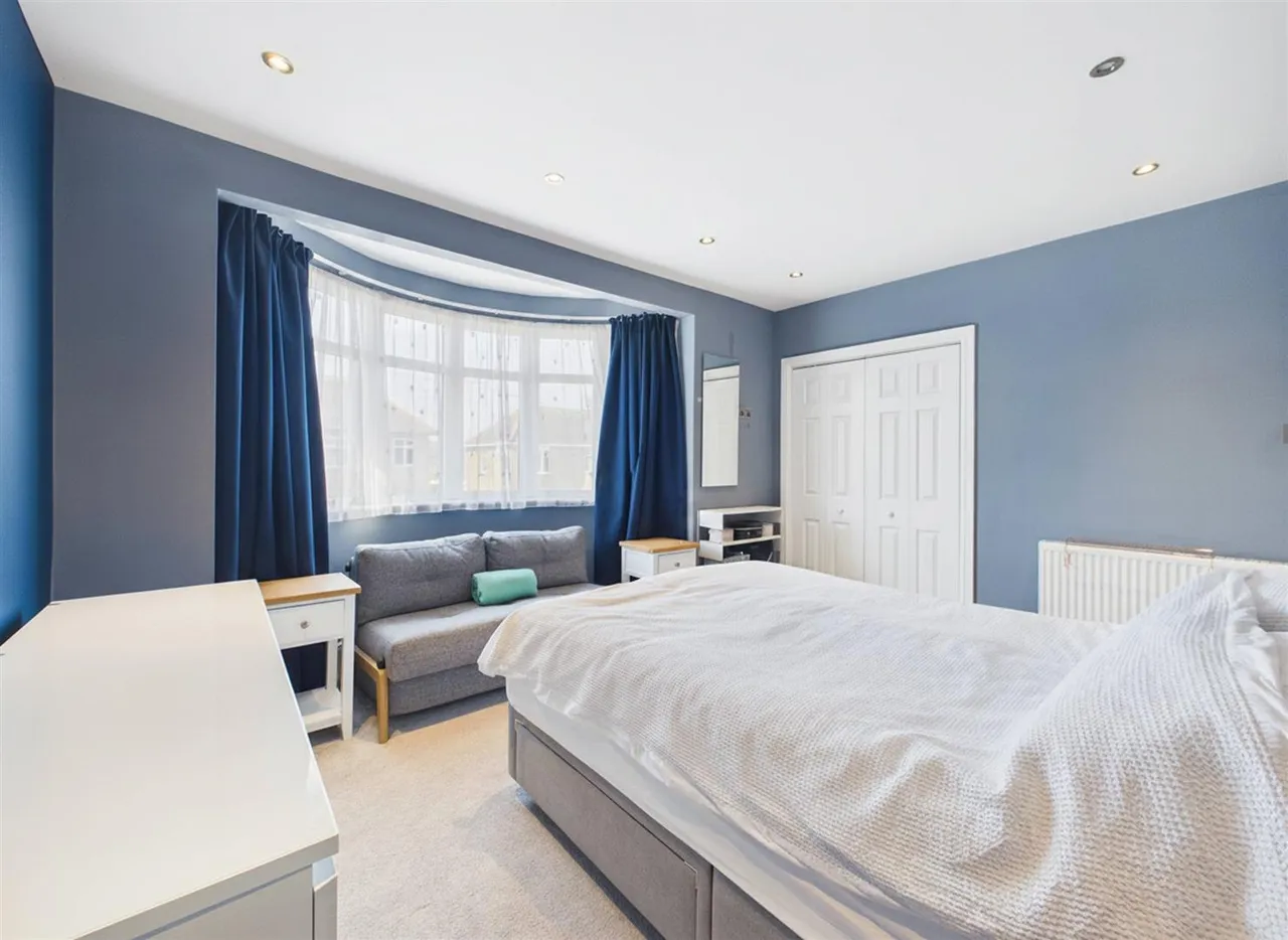 Shaldon Drive, Ruislip, HA4 0UJ, photo 9